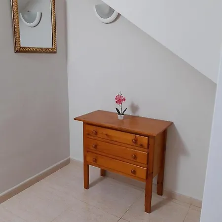 Duplex Centrico, Luminosos Y Bonitas Vistas. *