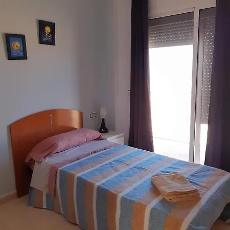 Duplex Centrico, Luminosos Y Bonitas Vistas. *