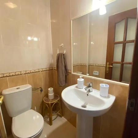 Duplex Centrico, Luminosos Y Bonitas Vistas.
